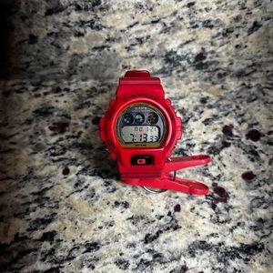 Bape- G-SHOCK / BAPE (A BATHING APE) DW-6900